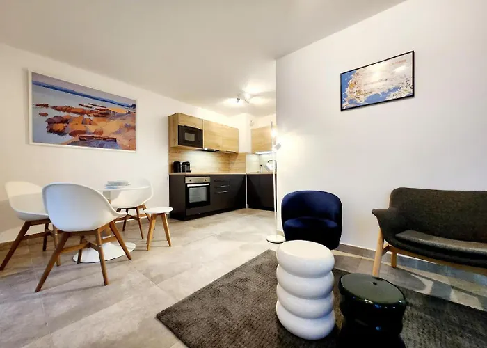 Le Marend 3 - Plein Coeur D'antibes * 昂蒂布